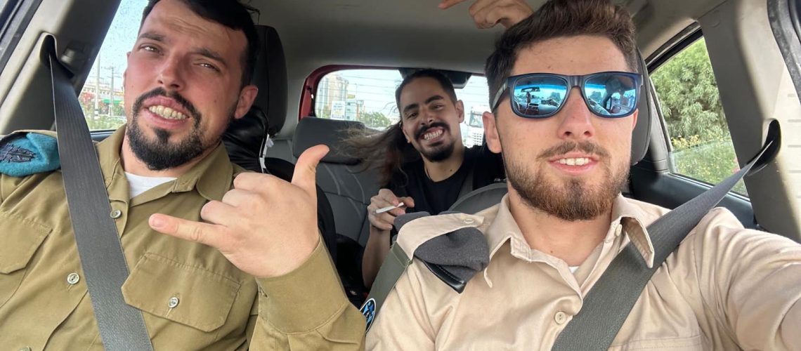 b15609ec-5ae6-4de8-9706-f8a06d02cfcc (1)